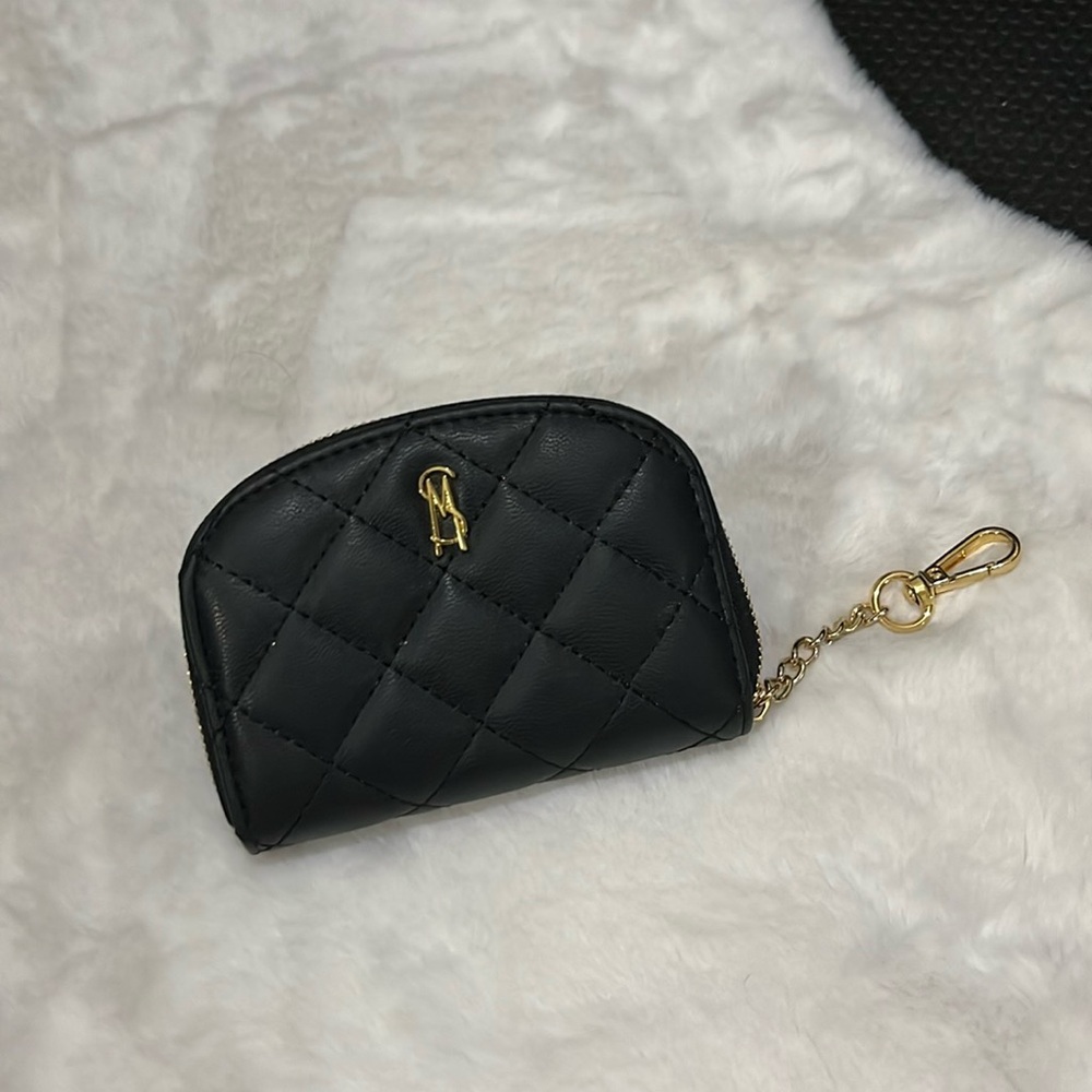 Steve Madden Quilted Wallet